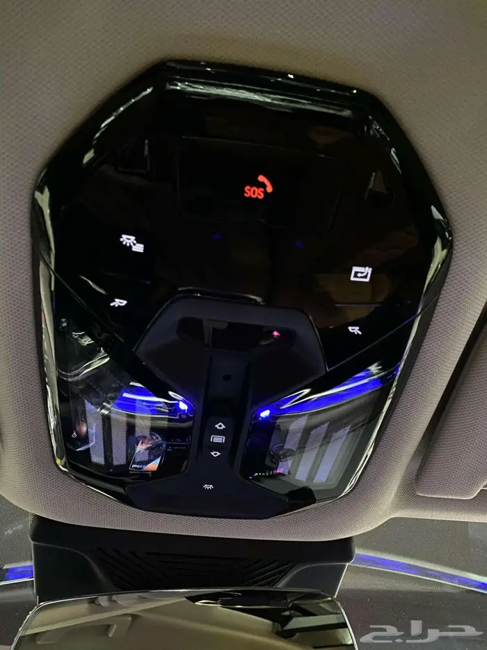 بي ام دبليو 735i موديل 2026 اسود خليجي 18