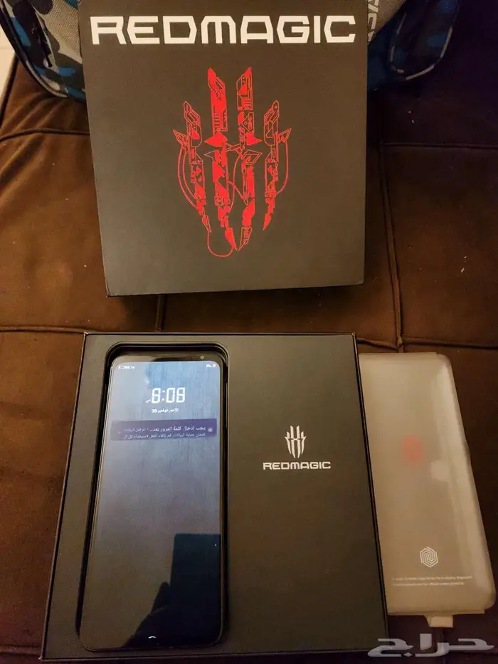 ريد ماجيك 6pro redmagic الجهاز مستخدم بكرتونه 8