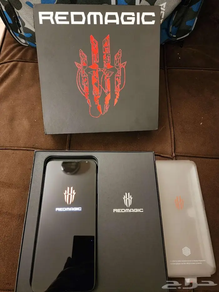ريد ماجيك 6pro redmagic الجهاز مستخدم بكرتونه 9