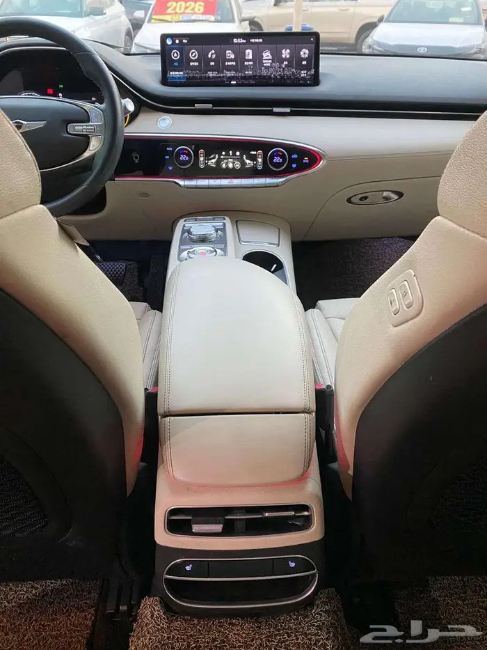 جينسيس gv70 موديل 2021 مستورد كوري 4 سلندر 2.5 13