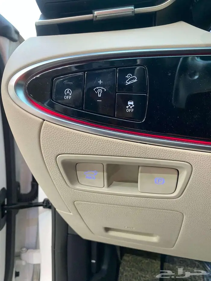 جينسيس gv70 موديل 2021 مستورد كوري 4 سلندر 2.5 14