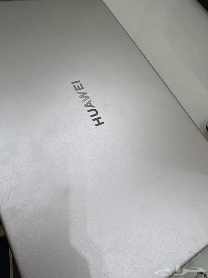 لابتوب هواوي شبة جديد ممتاز 0