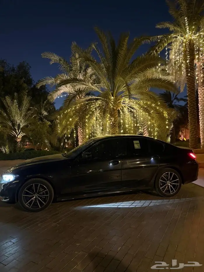 BMW 2024 320i بي ام دبليو ناغي على الضمان والصيانة 3