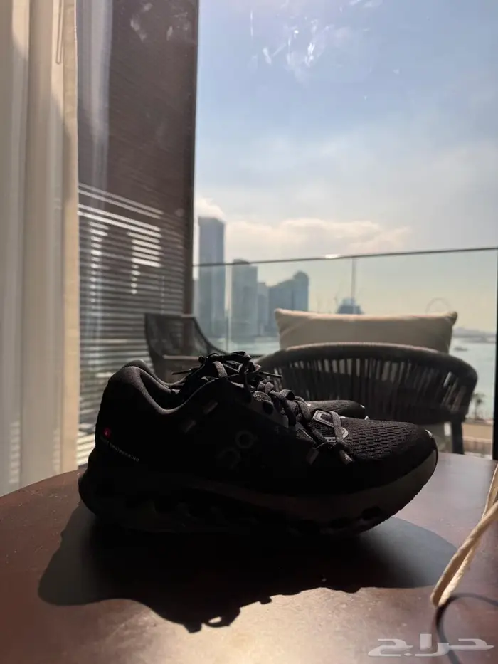 جزمة ON RUNNING 0