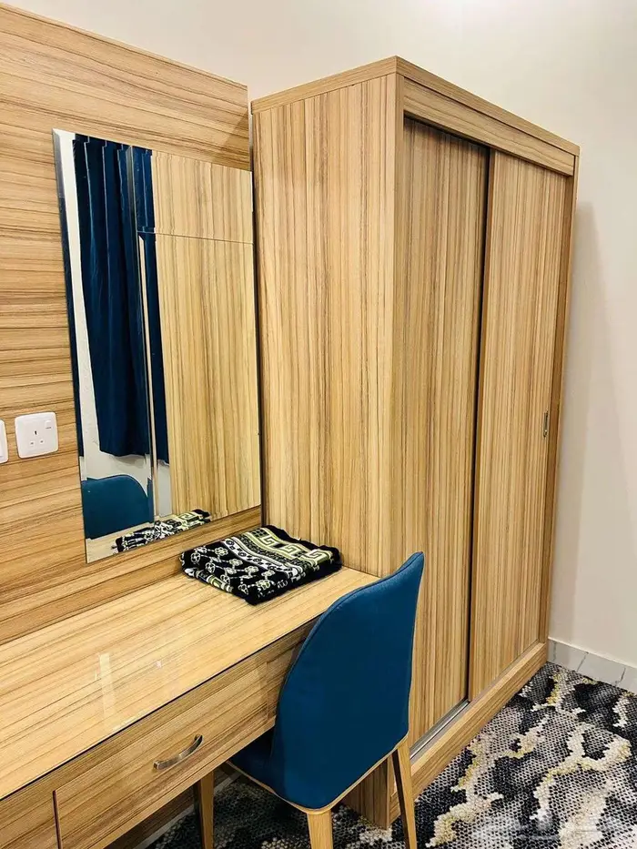 شقة مؤثثة للايجار الشهري 11