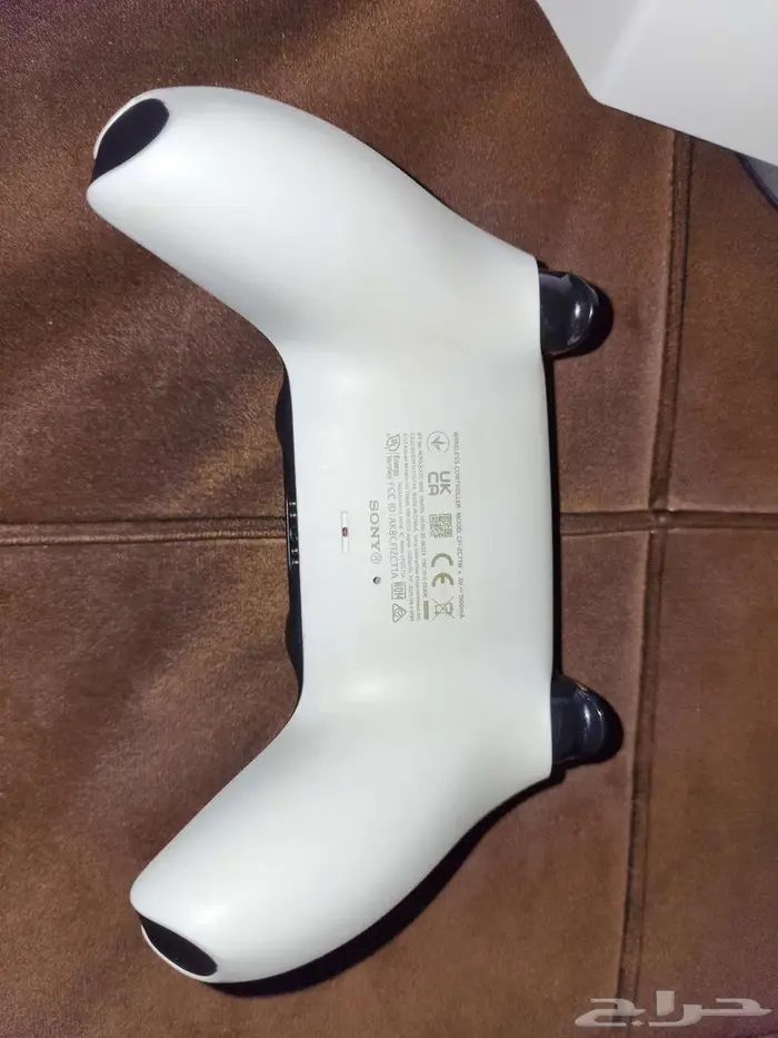 بلايستيشن 5 نسخة الاقراص 8