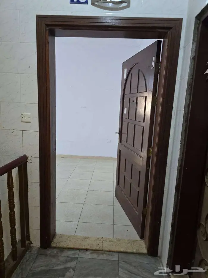 شقة عوائل للإيجار 3 غرف وصاله في النزهه بجدة 2100 ريال 3