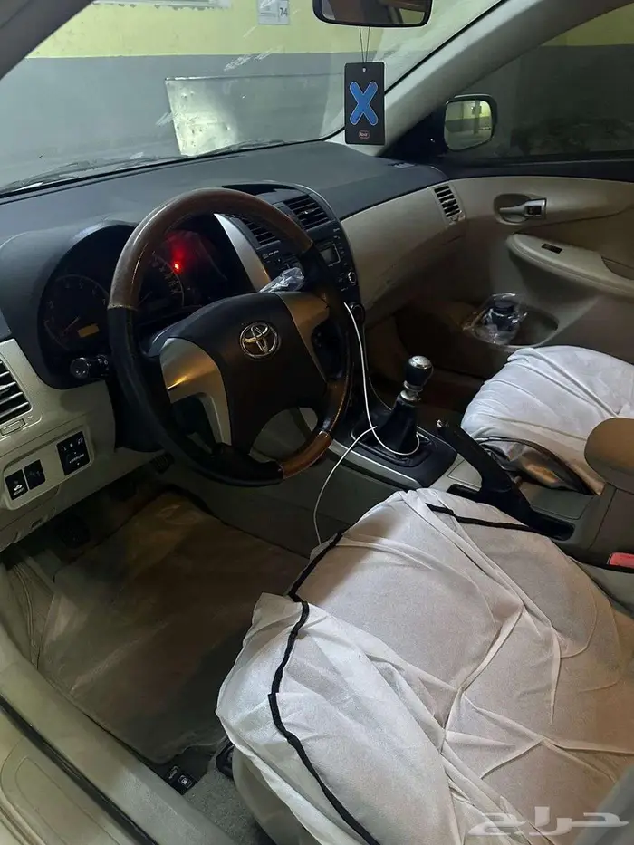 للبيع  تويوتا كورولا 2012   فئة XLI فل كامل 7