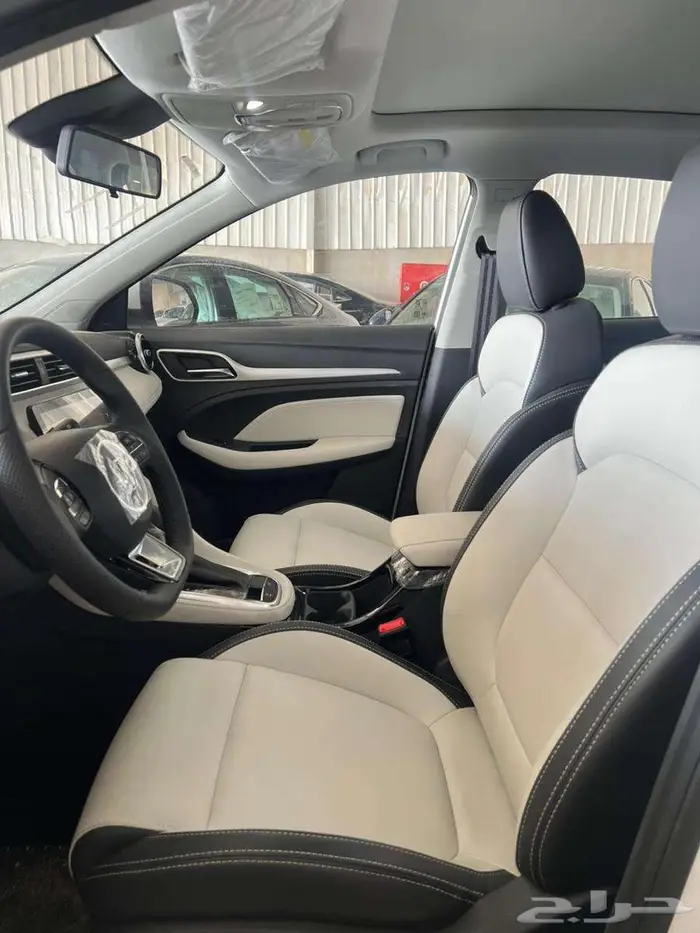 MGZS 1.3T AT LUXURY 2024 5