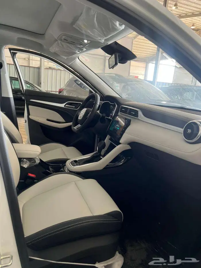 MGZS 1.3T AT LUXURY 2024 7