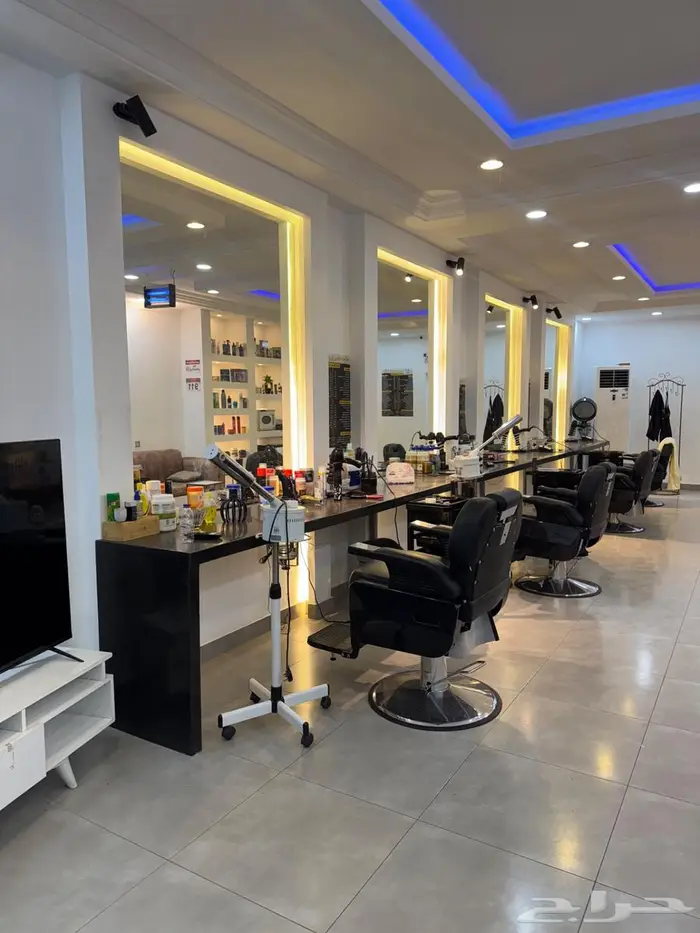 صالون حلاقه V.I.P للتقبيل 0