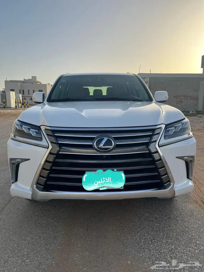 جيب لكزس LX 2016 0