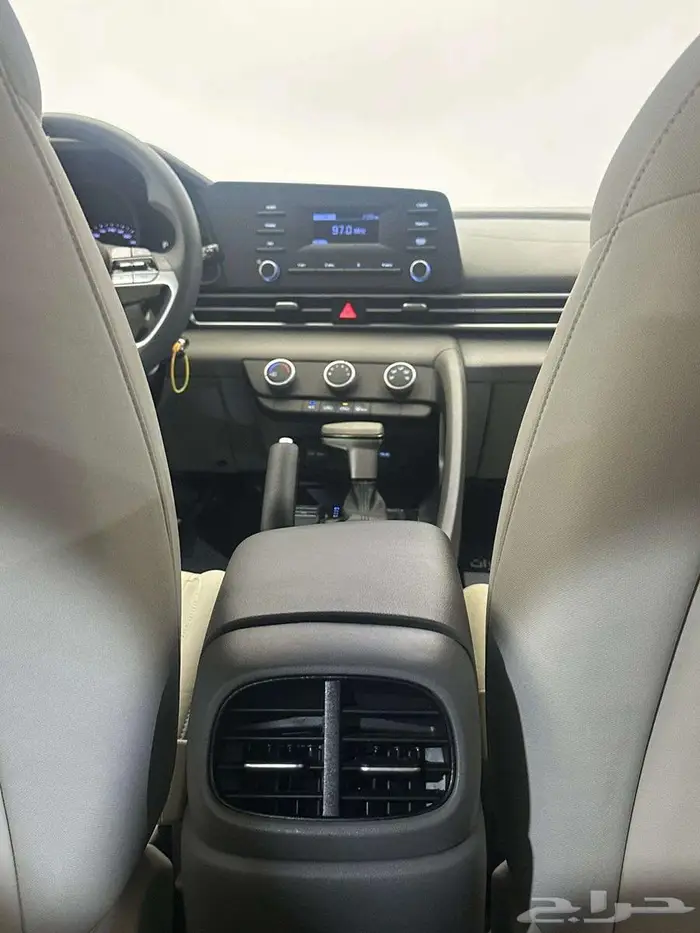 هيونداي النترا 2023 22