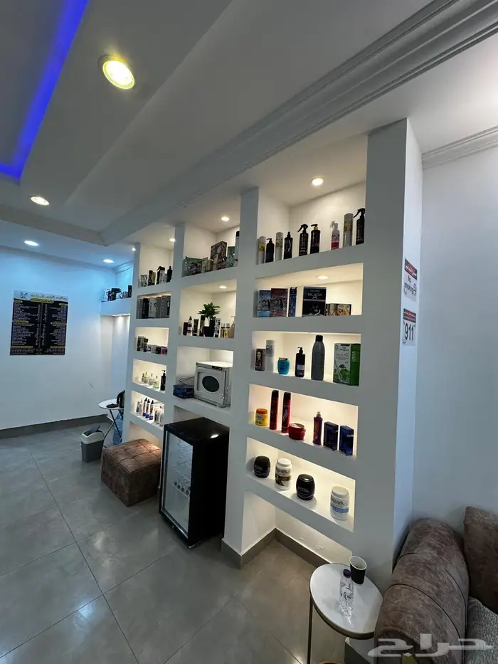 صالون حلاقه V.I.P للتقبيل 9