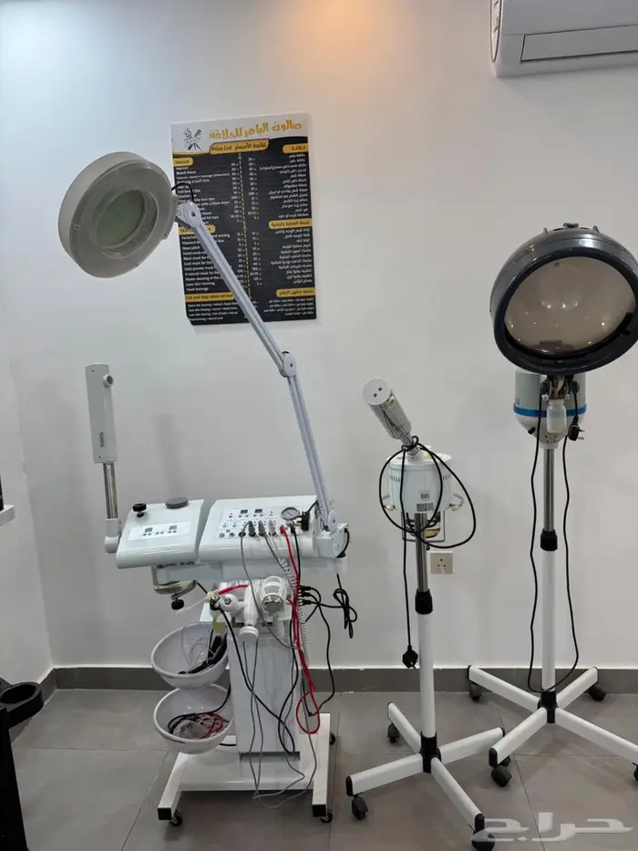 صالون حلاقه V.I.P للتقبيل 12