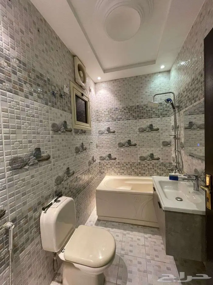 للايجار شقة بمكة من 6 غرف - حي الشوقية 11