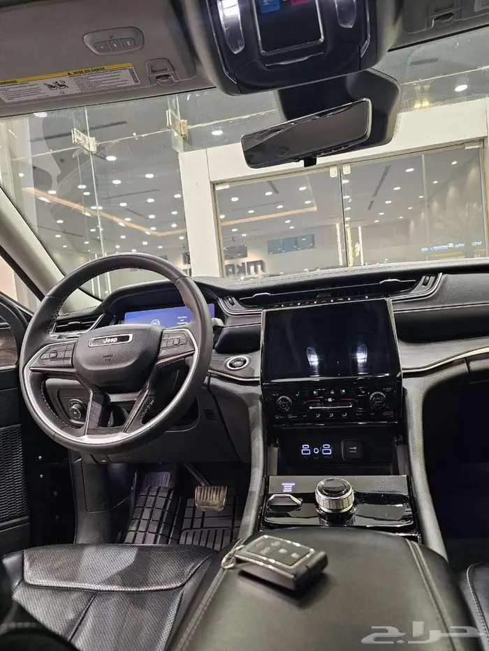 جيب جراند شروكى 2023 ليمتد 15