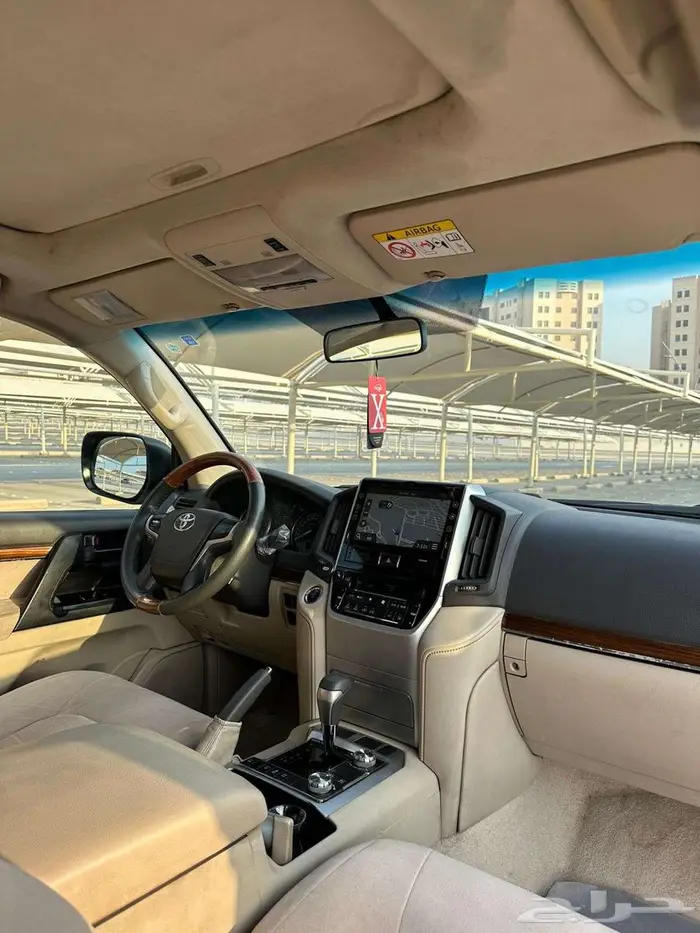 لاندكروزر ديزل GXR 2018 9