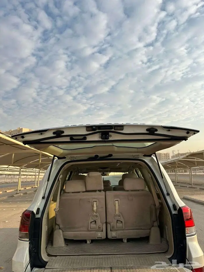 لاندكروزر ديزل GXR 2018 5