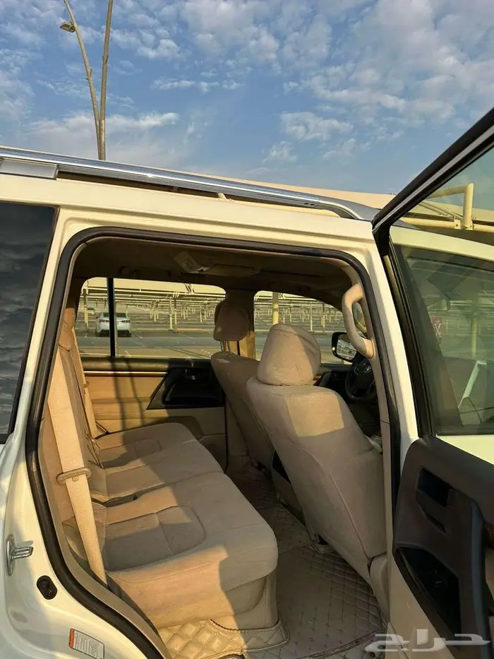 لاندكروزر ديزل GXR 2018 12