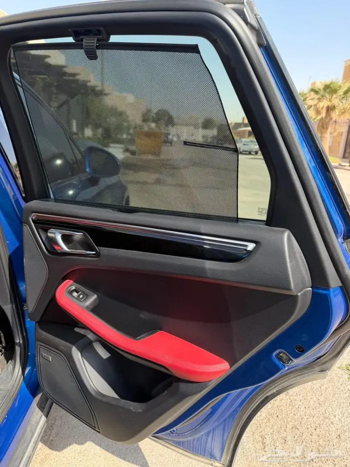 بورش مكان 2021 ازرق 4