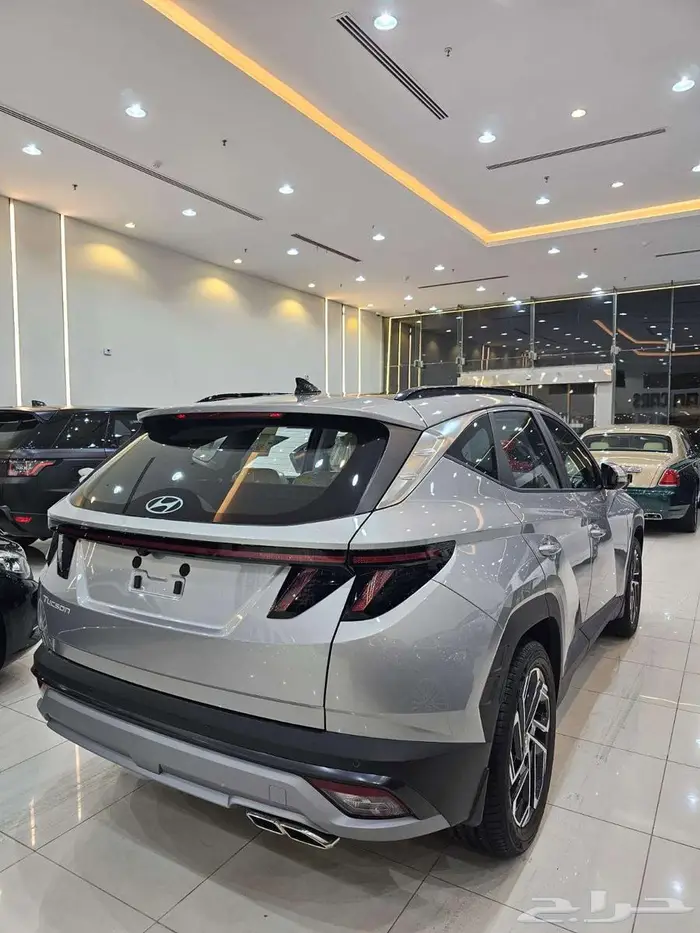 هيونداى توسان كمفورت 2.0 اصفار 2025 14