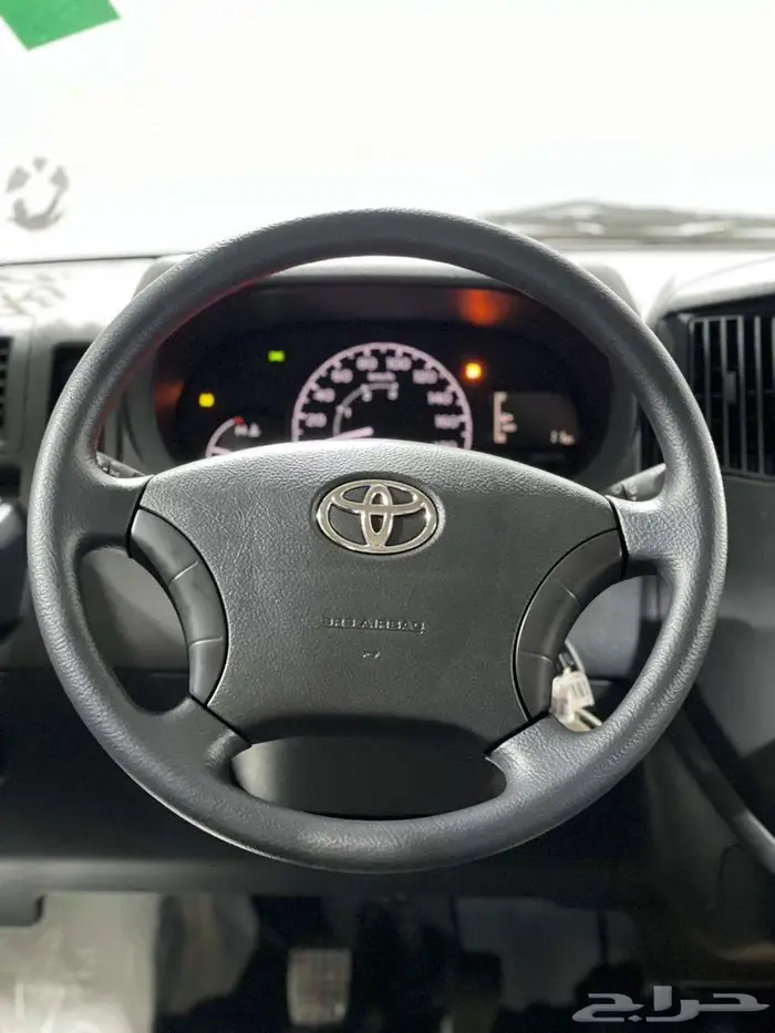 تويوتا لايت اس عادي بنزين 2025 6