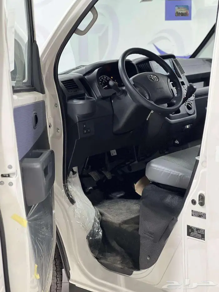 تويوتا لايت اس عادي بنزين 2025 9