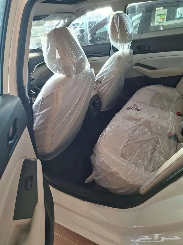 نيسان التيما SV نص فل موديل 2026 9