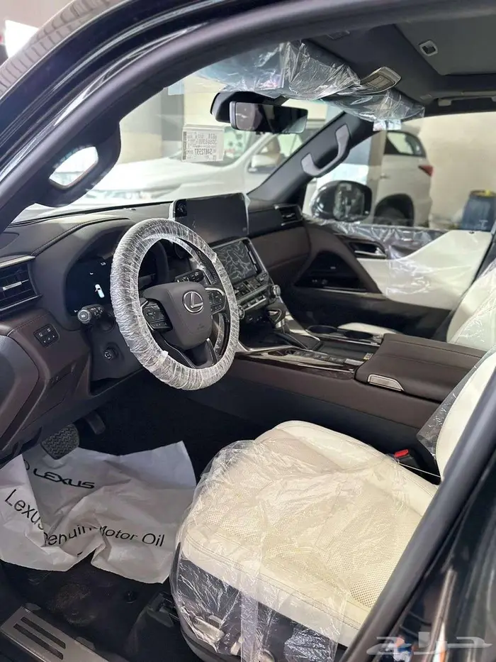 ليكزس Lx600 2025 17