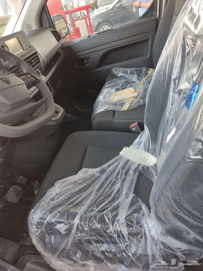 بيجو اكسبيرت 2025 19