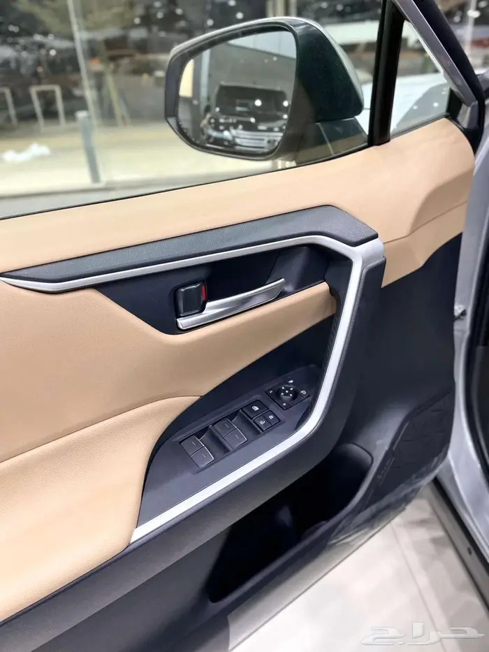 تويوتا راف فور XLE بنزين سعودي 2025 اقل سعر كاش وبنوك 11