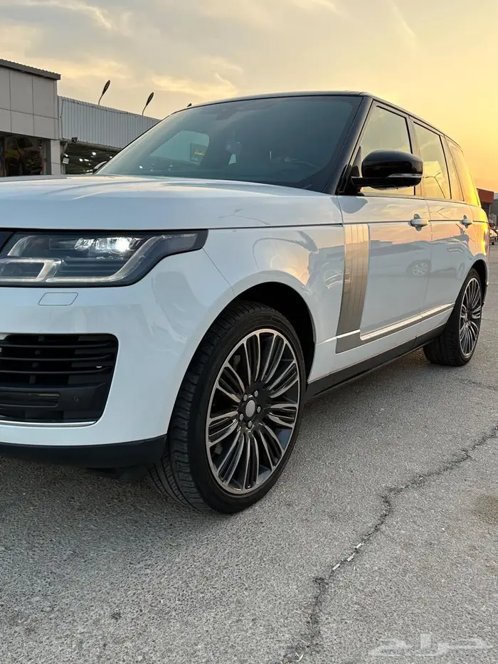 رنج روفر فوج SE 5