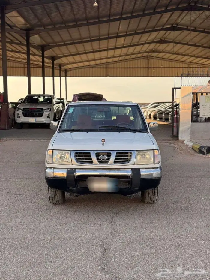 نيسان ددسن غمارتين 2001 2