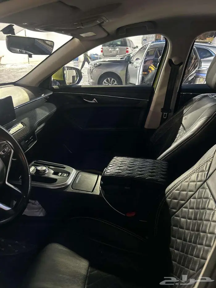 هفال جوليان 2022 6