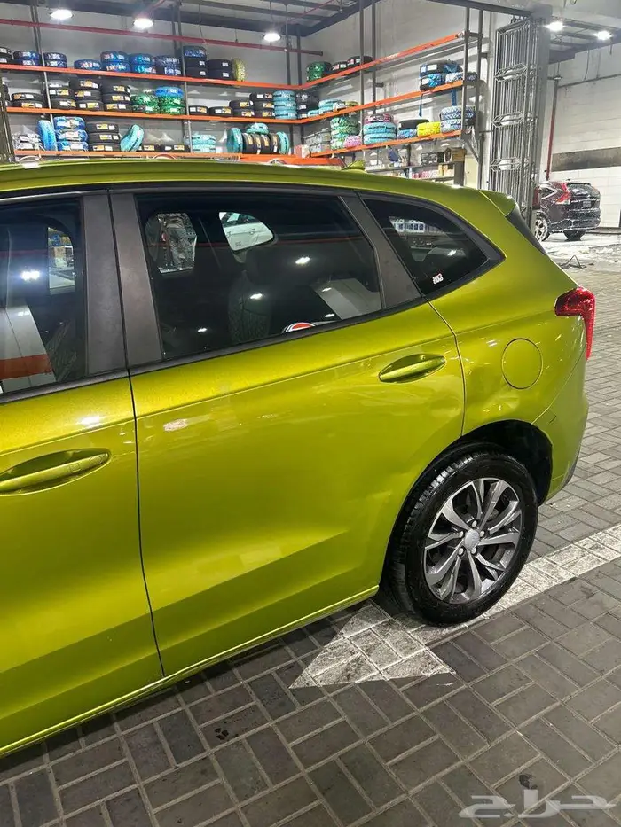 هفال جوليان 2022 10