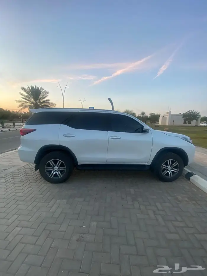 تايوتا فورشنر 2025 دبل 6 سلندر 4