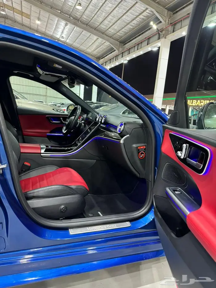 مرسيدس C200 2022 7