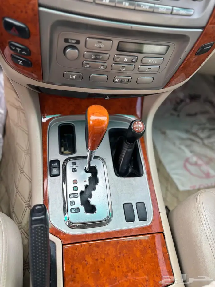 لاندكروزر VXR 2006 8