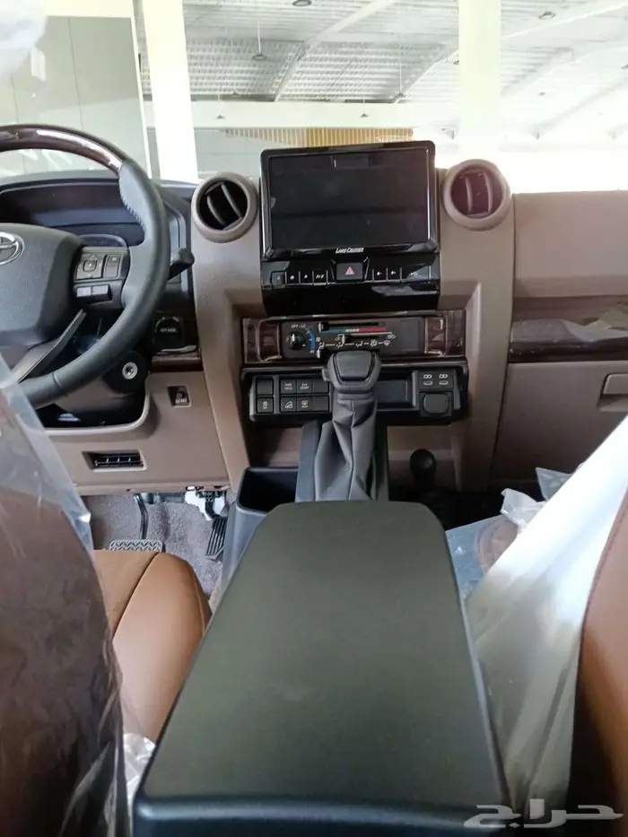 تويوتا مصندق ربع ديزل رفرف ونش فل كامل م 2025 - سعودي ابيض 14