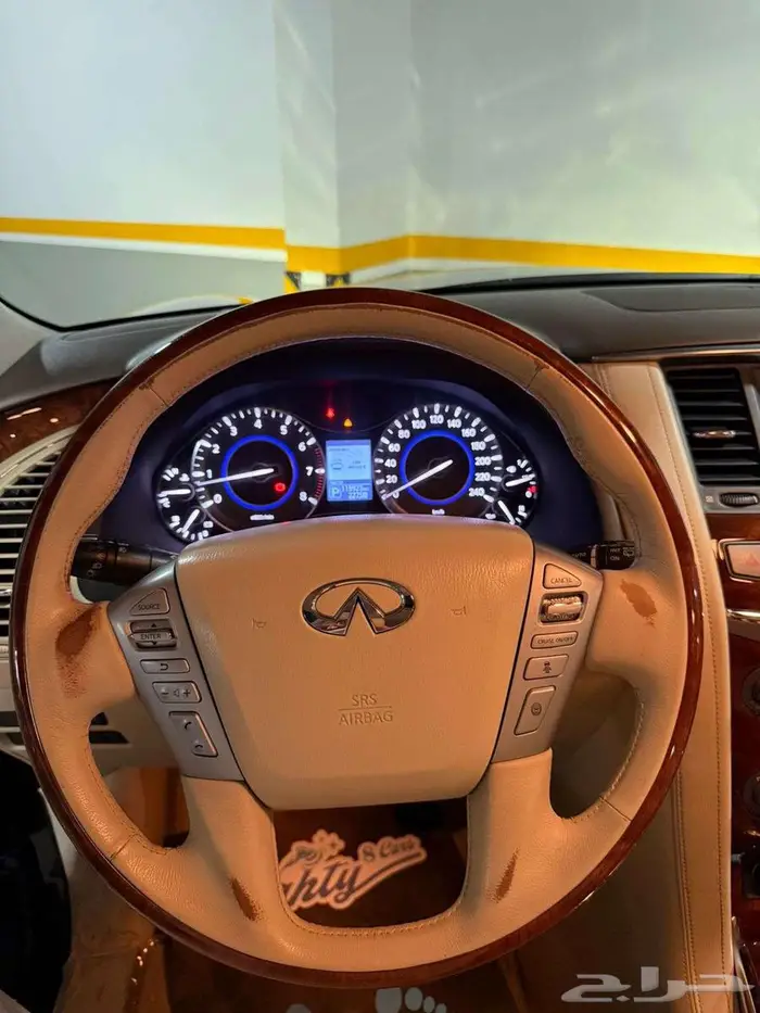 جيب انفنتي QX80 فل كامل 2016 18