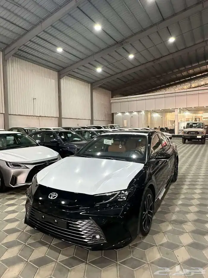 تويوتا- كامري- LE -هايبرد- 2025-بطاقه - اسود بطاقه 2