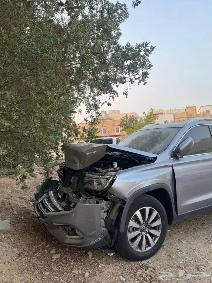 Rx8 مصدوم للبيع 2023 3