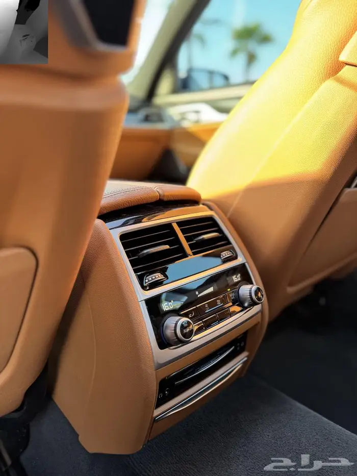 بي ام دبليو BMW 730 Kit M 2020 فل نظيف جدا 25