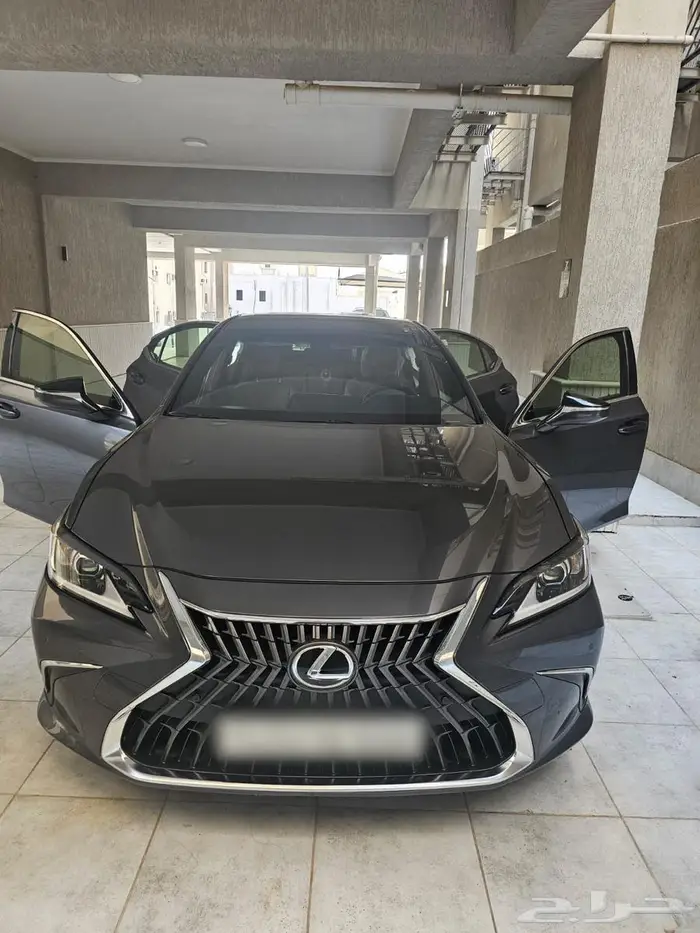 لكزس Es300h 2023 0