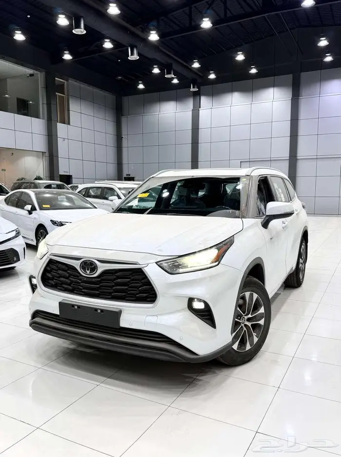 تويووتا هايلاندر GLE هايبرد نص فل 2025 سعودي 0
