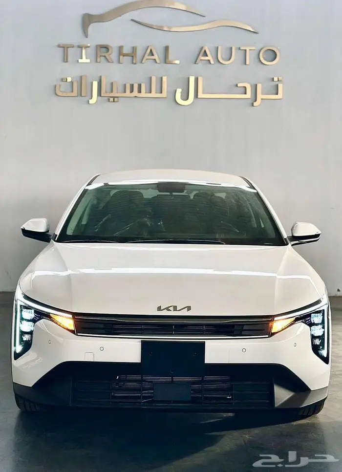 كيا K4 متوفر استاندر ونص فل موديل 2026.. 3