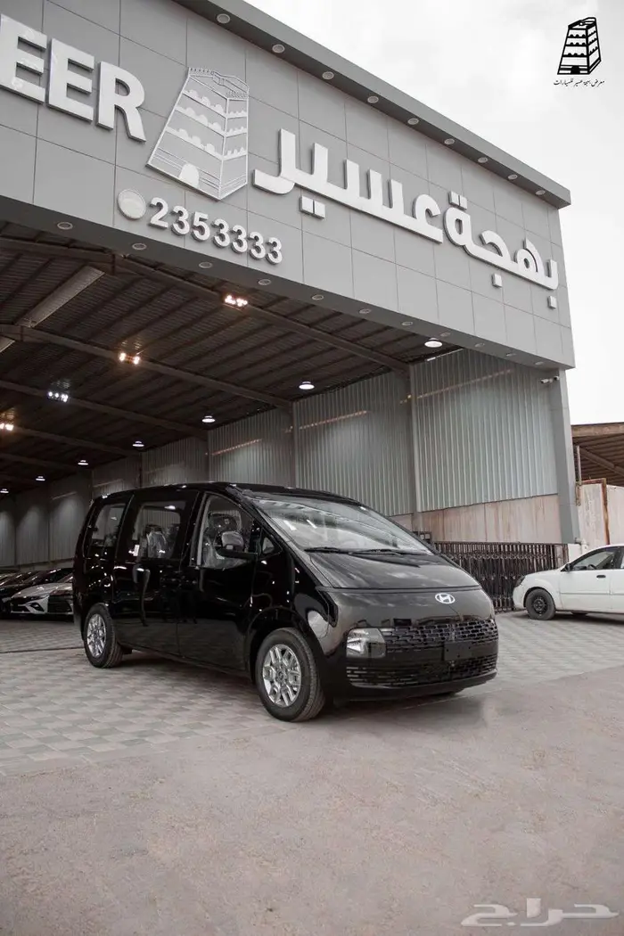 هونداي ستاريا اسود 11 راكب ديزل اوتوماتك موديل 2026 2