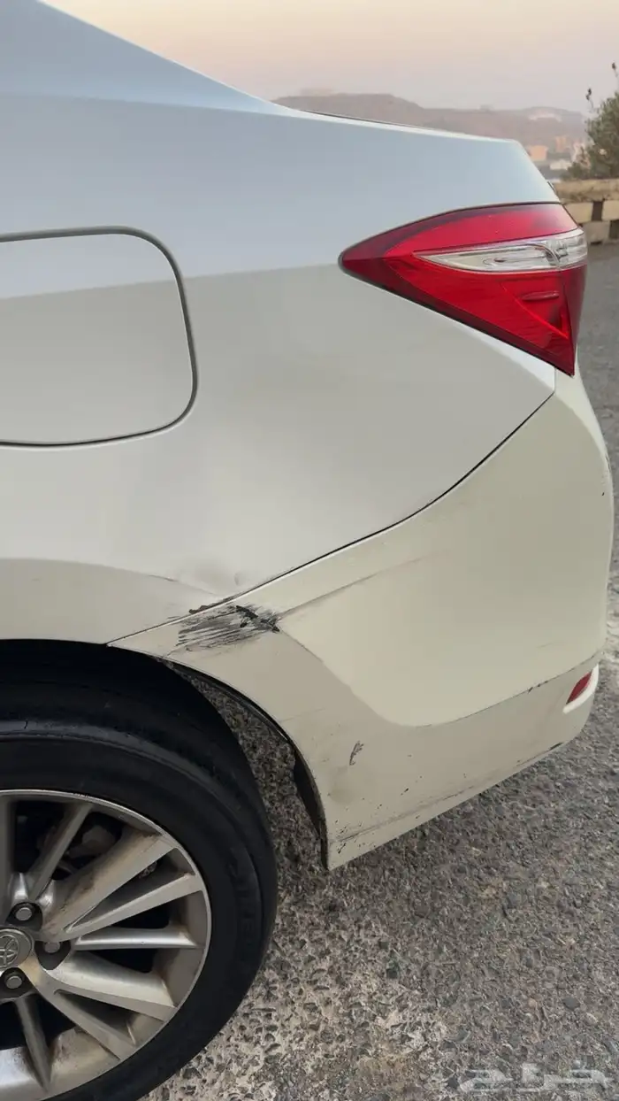 للبيع تويوتا كورولا 2015 التسليم في الباحة أو الطائف 4