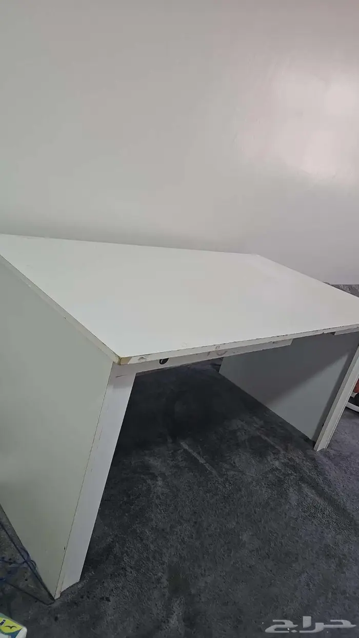 طاوله وكرسي 4